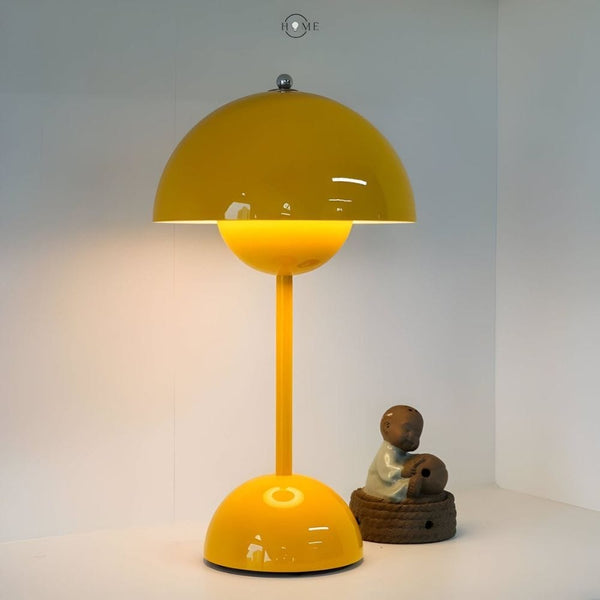 مصباح عصري LED قابل للشحن